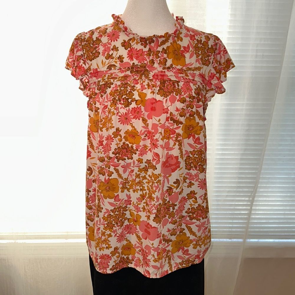 LOFT M White Pink Brown Orange Floral Flutter Sleeve Mock Ruffle Neck Blouse